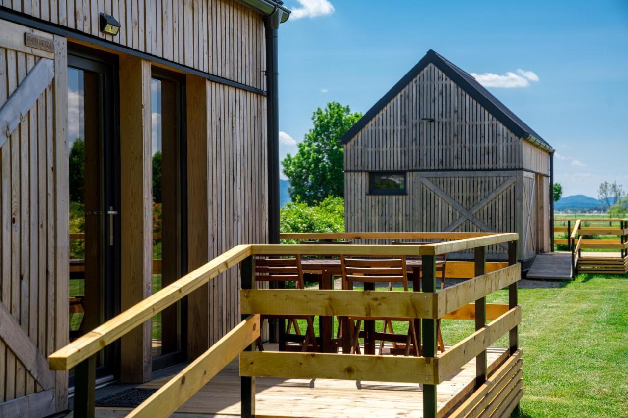 מלון Cirkovce Horse Glamping Park מראה חיצוני תמונה